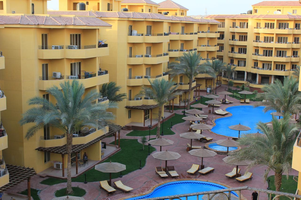 Pool View Apartment At British Resort - Unit 02 Hurghada Ngoại thất bức ảnh